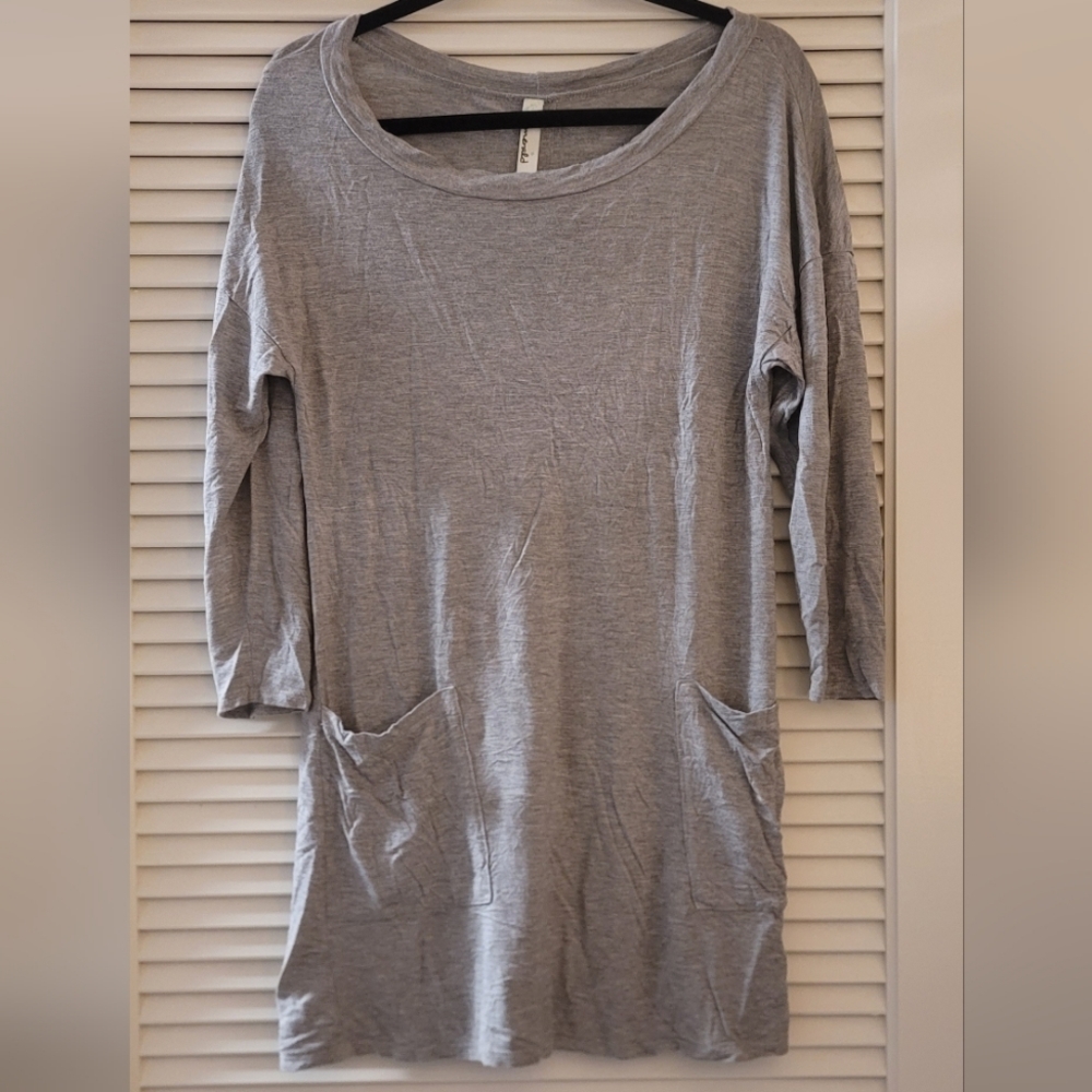 Emerald - Grey Long-Sleeve Tunic/Dress With Button Back & Pockets